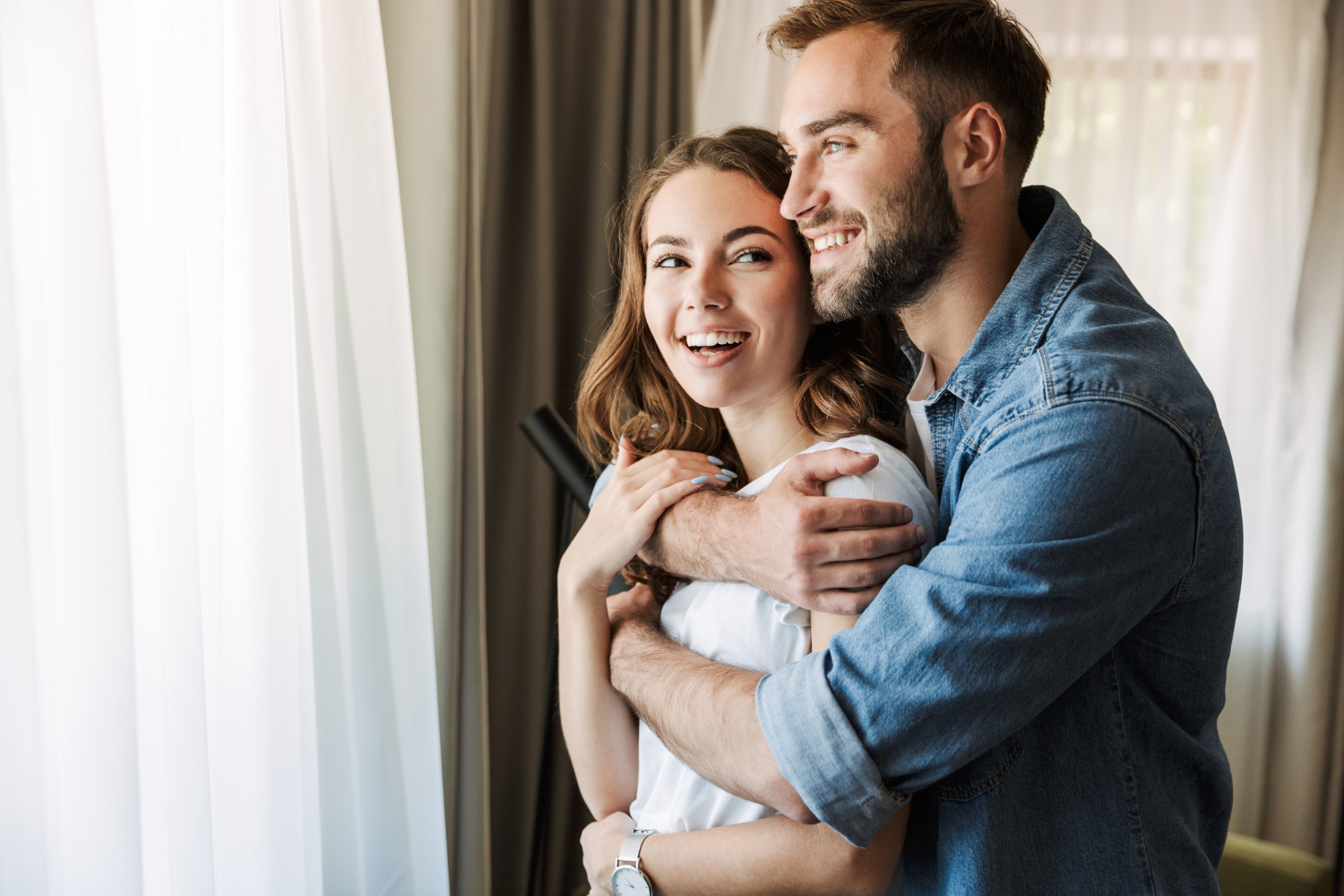 Чому мовчання у стосунках може посилювати дистанцію, тривогу та відчуття нерозуміння між партнерами